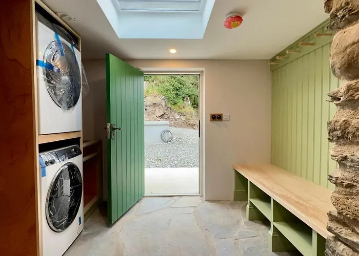 בית נופש Secluded Thatched Cottage, Near Beaches & Hill Walking